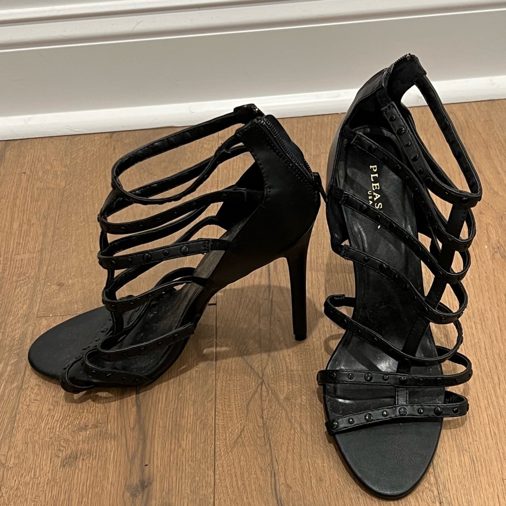 Women’s strappy heel. Pleaser SEXY-15 Women’s size 13 NWOT